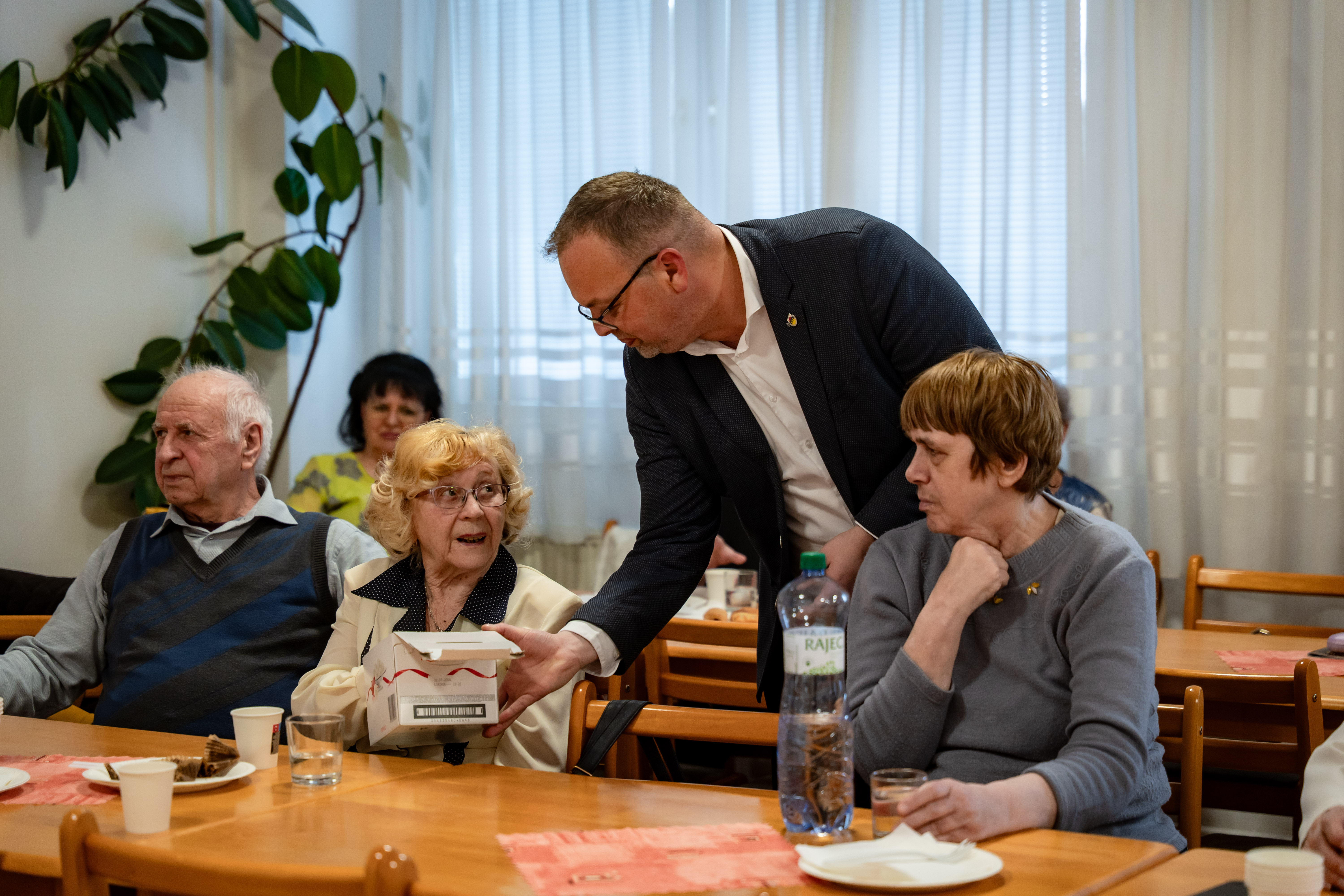 Navsteva seniorskeho klubu OZ seniorov pri Mestskej casti-1-29